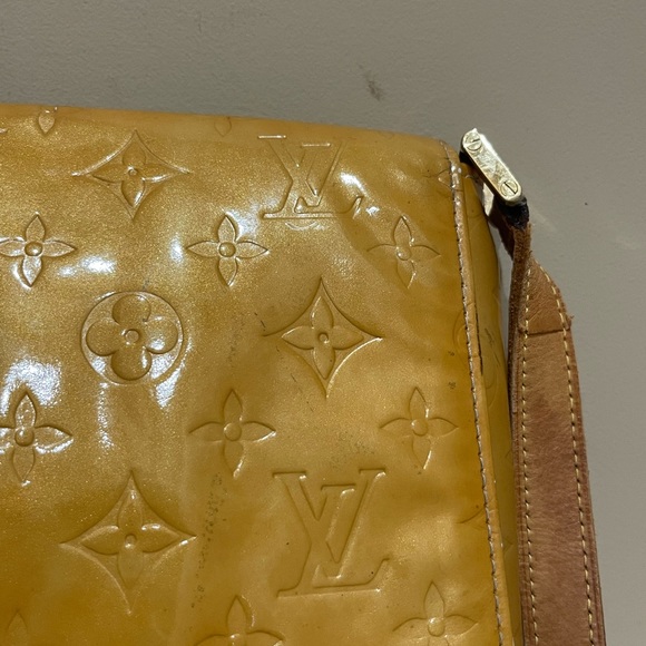 Louis Vuitton Mango Monogram Vernis Thompson Street Bag - Picture 6 of 11